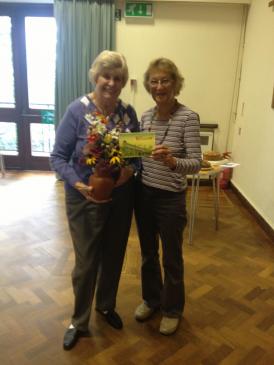 Lesley Ives: Winner: Flower Arrangement